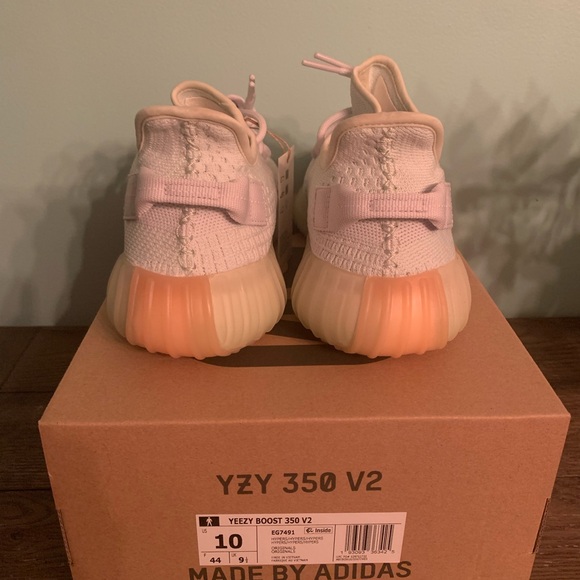 Adidas Yeezy Boost 350 V2 ‘Hyperspace’ - Picture 8 of 11